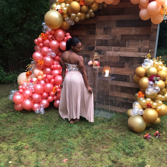 Meet your Posher, Darlene - Picture 1 of 2